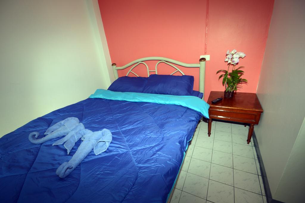 D.D. Inn Beach Guesthouse Pattaya Exterior foto